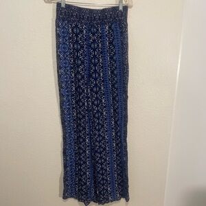 Forever 21 Wide Leg Pants. SZ L